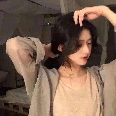 饥饿的狮子